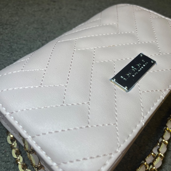 BEBE  Sophia Crossbody Quilted Handbag - Picture 5 of 5